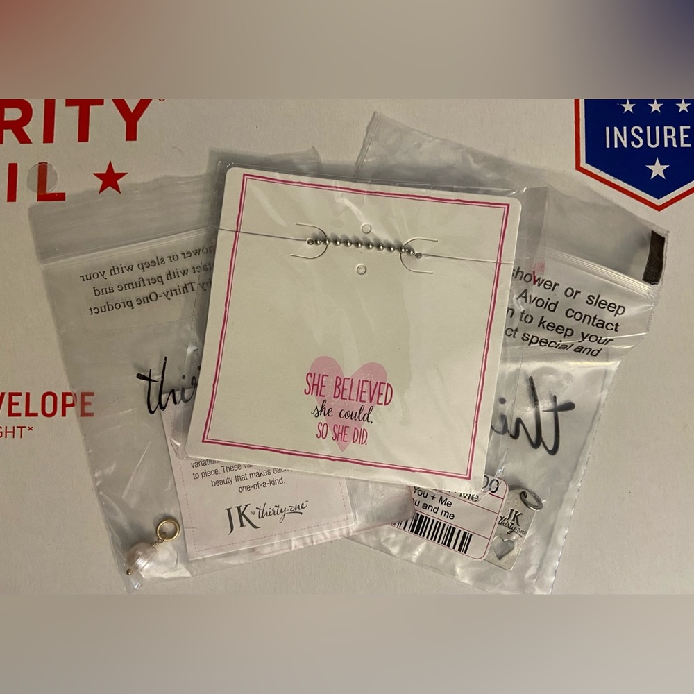 Thirty One 31 Necklace Chain And Pendants Natural Stone Keepsake Charm Lot Of 3